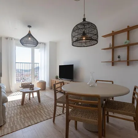 Apartment Unique Three-bedroom In The Heart Of