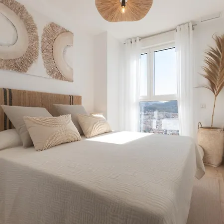 Unique Three-bedroom In The Heart Of *