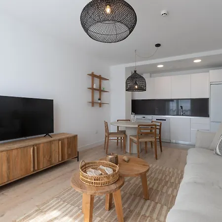 Unique Three-bedroom In The Heart Of *